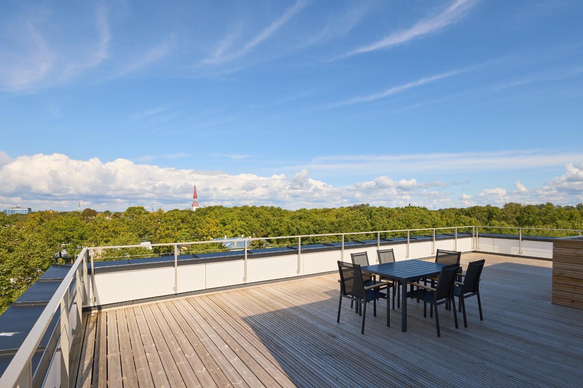 Esplanaadi With Roof Terrace Apartment Parnu